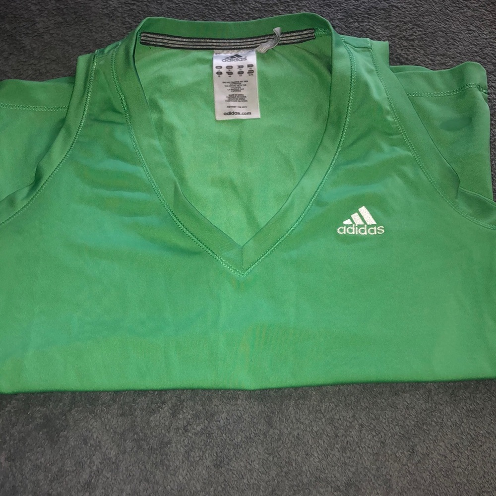 Athletic Addidas tee